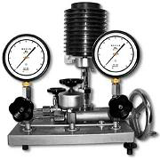 YU系列活塞式?壓力計